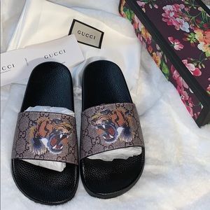 Gucci Tiger Slides
